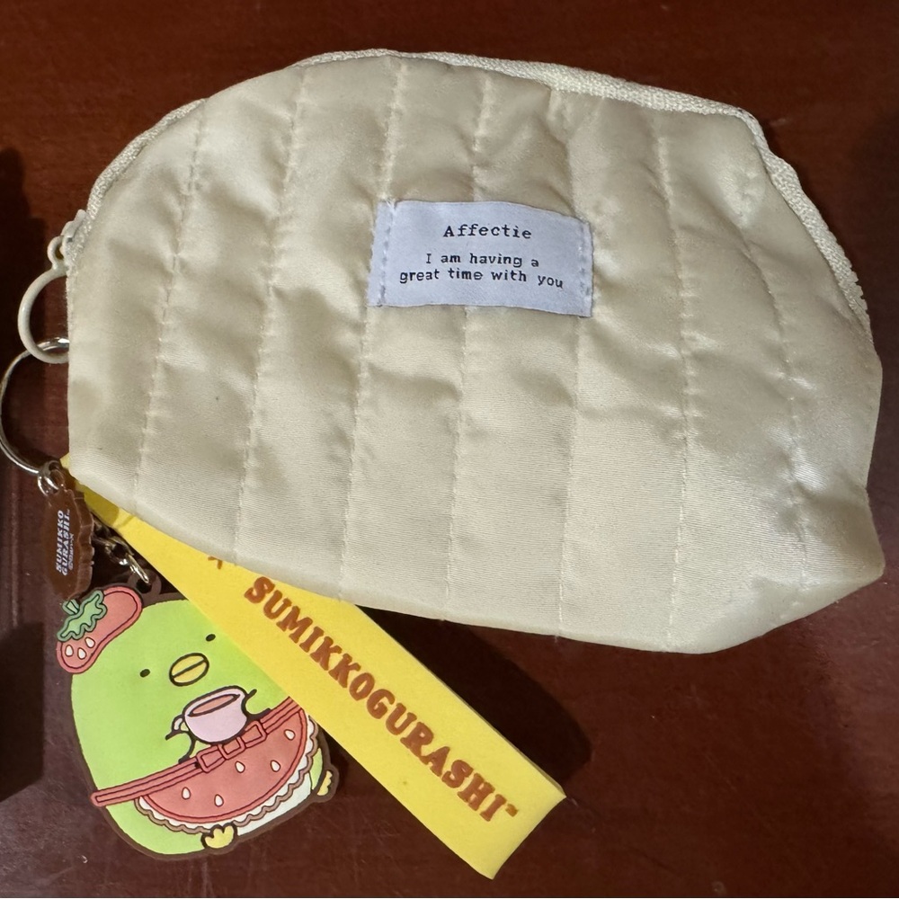 Sumikko Gurashi Keychain w/ Cream Quilted Pouch